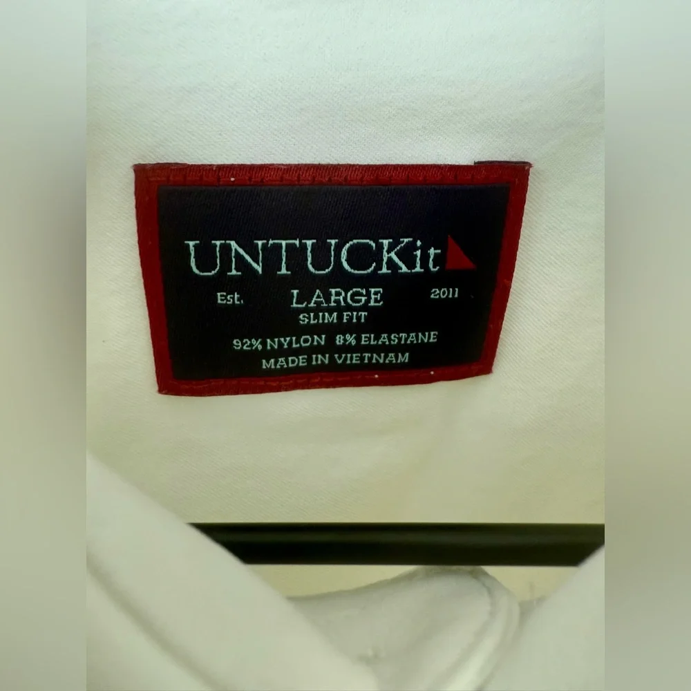 UNTUCKit White Dress Shirt, Slim fit - Picture 3 of 8